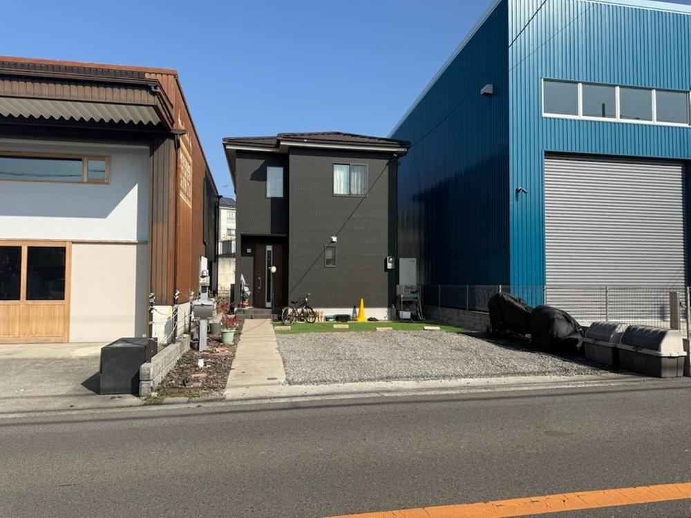 Newly Built 3LDK House in Minami Sakai - Photo 1