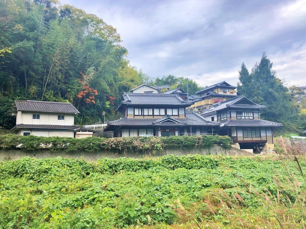 6DK house in Onomichi, Hiroshima - Photo 1