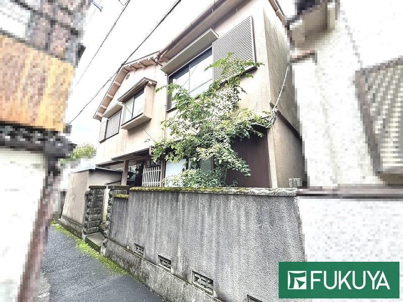 Convenient 6DK House Near Zeze Station - Photo 1
