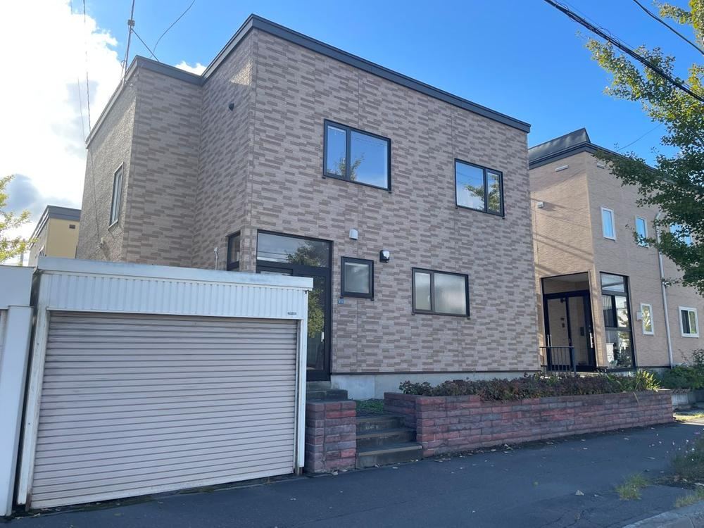 4LDK+S House in Maeda - Photo 1