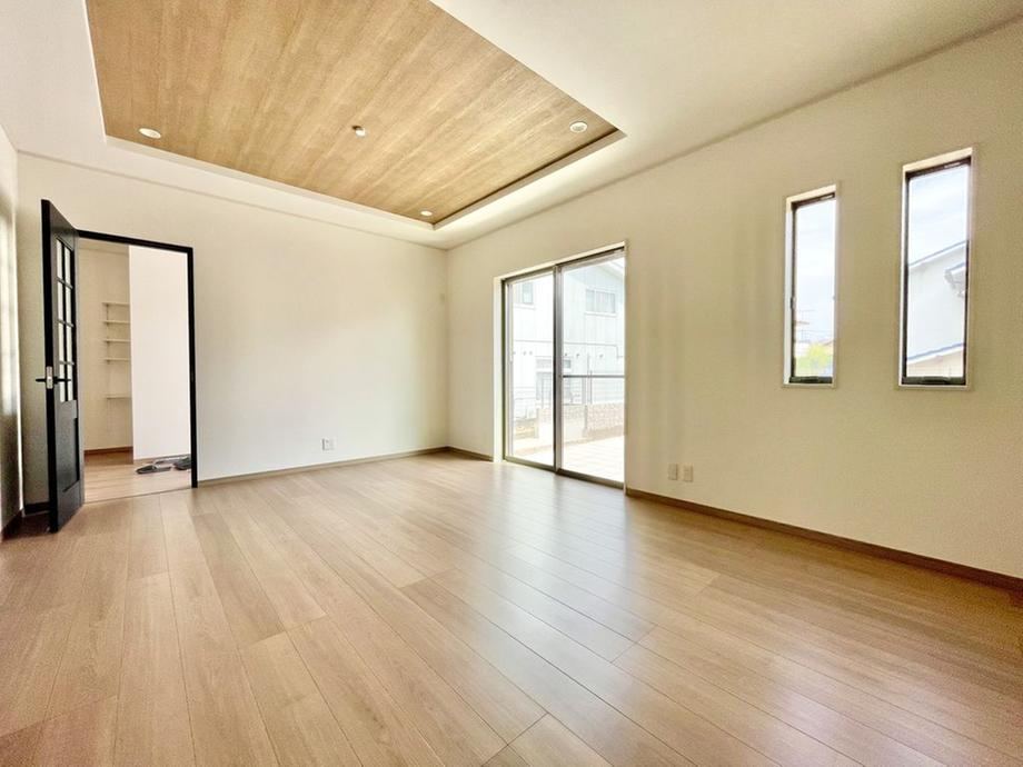 4LDK House in Kozukuyama Honmachi, Kobe - Photo 1