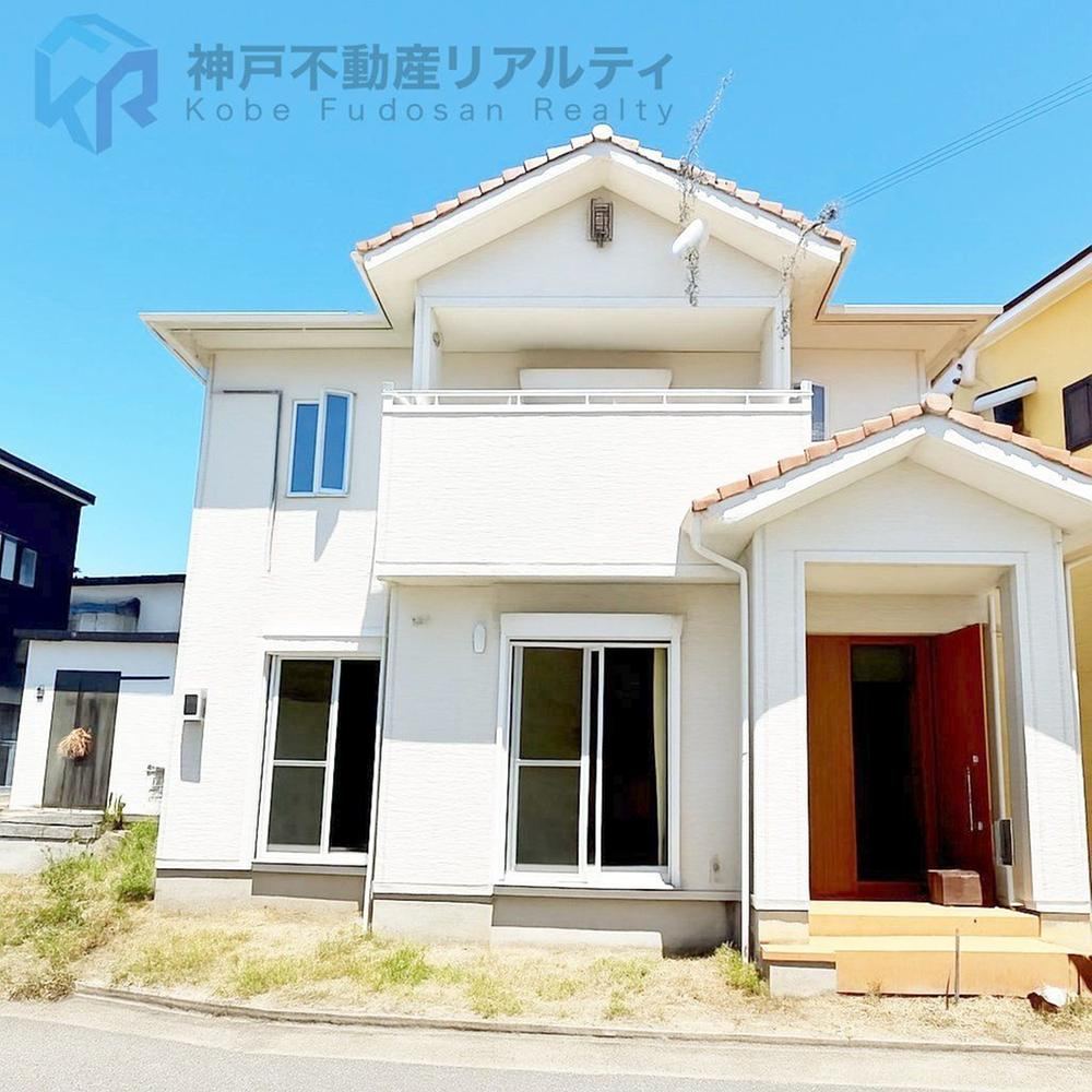 4LDK House in Nishioka, Akashi - Photo 1