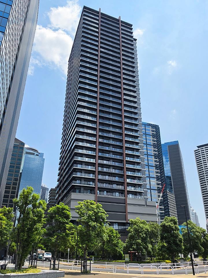 2LDK apartment in Shinjuku Ward, Tokyo - Photo 1