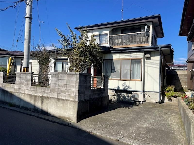 4K House Near Mutsu Ichikawa Station - Photo 1