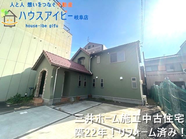 4-Car Parking Home in Gifu - Photo 1