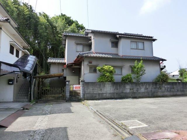 Family-Friendly 5DK House in Himehara - Photo 1