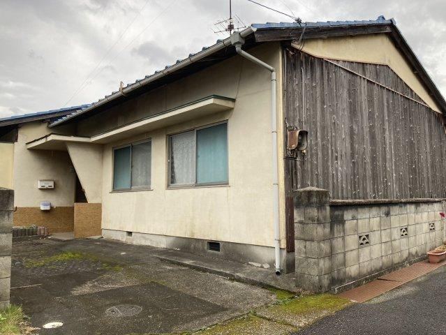 Charming 5DK Home Near Mt. Ishizuchi in Saijo - Photo 1