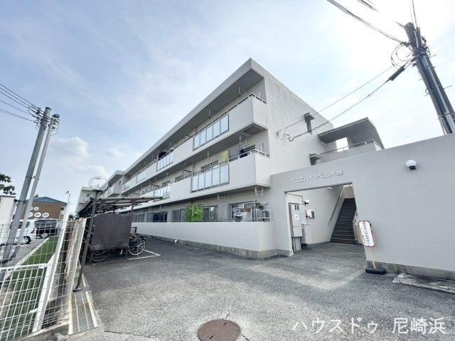 2DK+S apartment in Itami, Hyogo - Photo 1