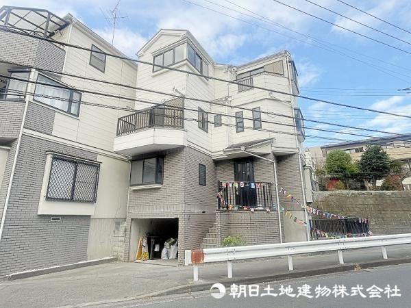 Renovated 4DK House in Higashi-Yurigaoka - Photo 1