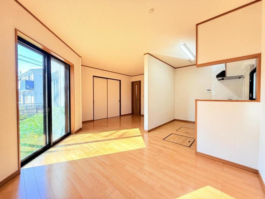 Charming 4LDK Home with Gift Incentive in Chiba - Photo 1