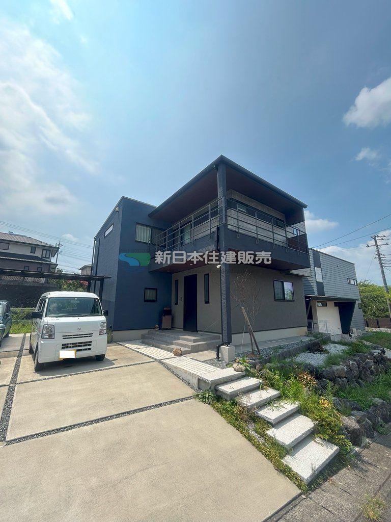 Stunning Views of Mt. Fuji from This Spacious Home in Mishima - Photo 1