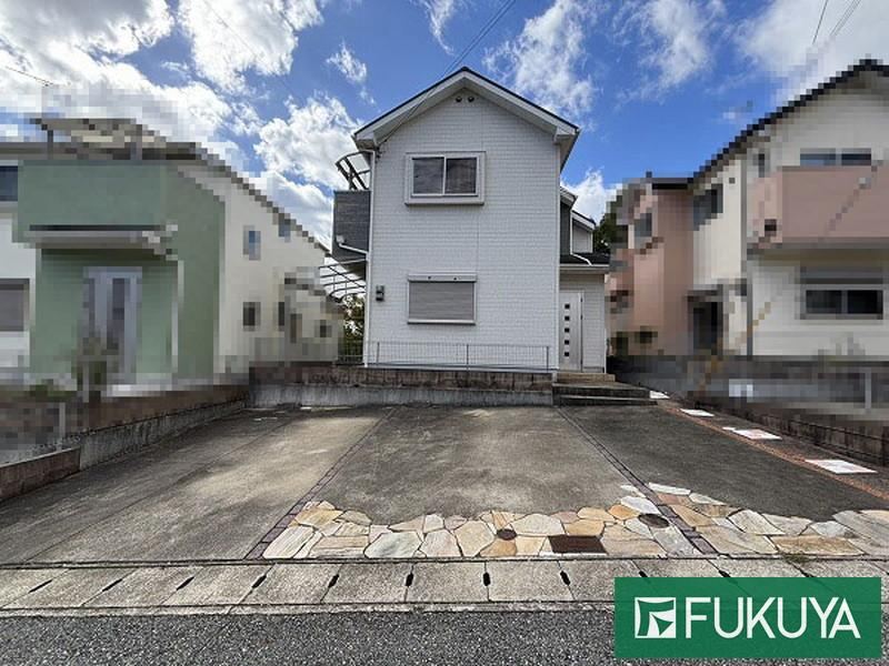 Charming 4LDK House Near Sakae Station - Photo 1