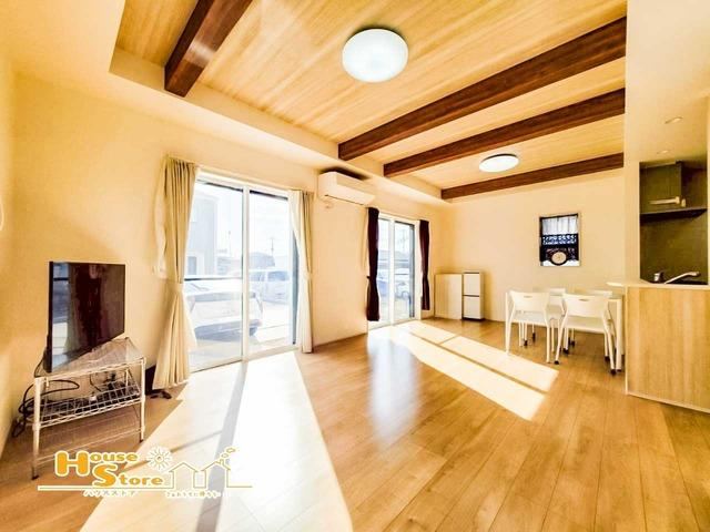 Spacious 4LDK Home with Parking for 3 Cars in Kawagoe - Photo 1