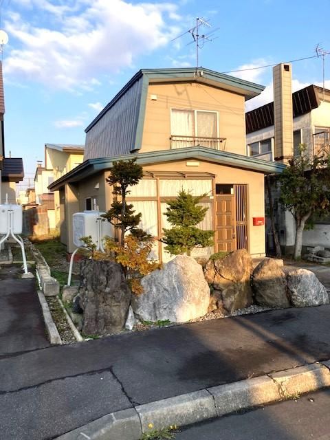 Convenient 3DK Home in Nagayama - Photo 1