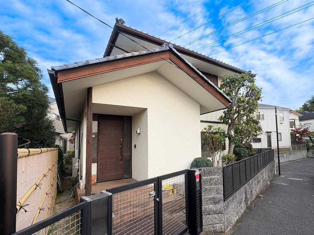 Tranquil 3LDK House in Tenjin-cho - Photo 1