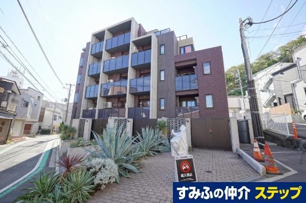 1 Room Apartment Just 1 Minute from Minami-Ota Station - Photo 1