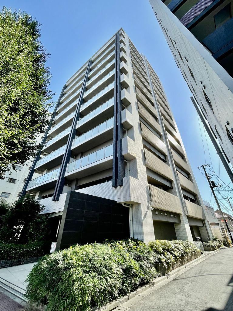 Modern 3LDK Apartment Near Shin-Nakano Station - Photo 1