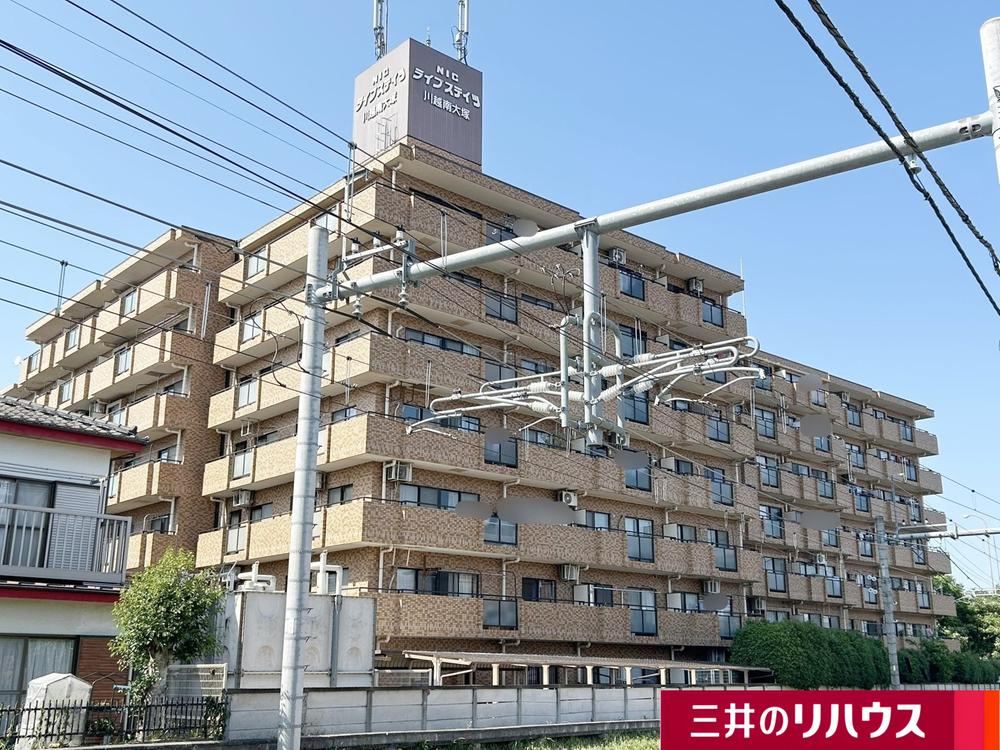Renovated 2LDK Apartment in Minami-Otsuka - Photo 1