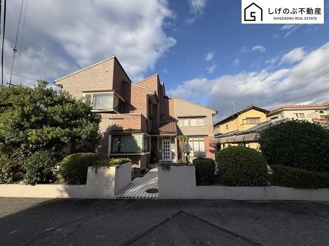 Spacious 6LDK House with Garden in Hashiokacho - Photo 1