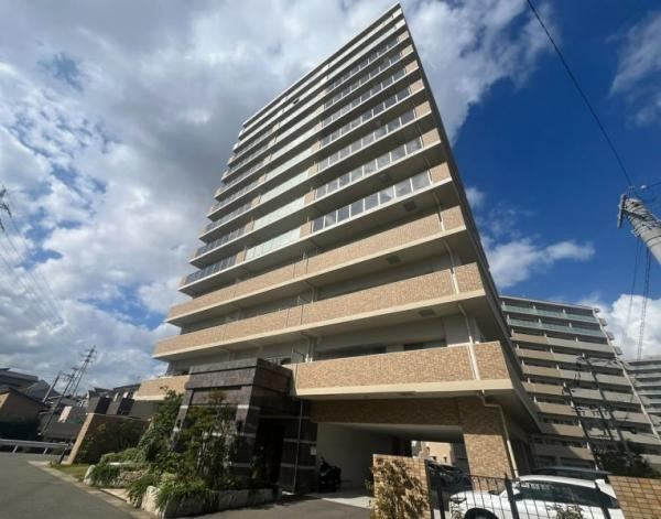 3LDK apartment in Itoshima, Fukuoka - Photo 1