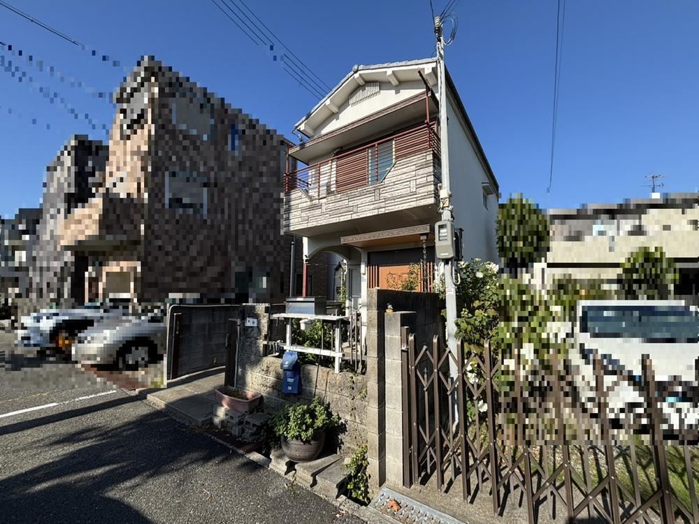 Bright 4DK House Near Koshien Station - Photo 1