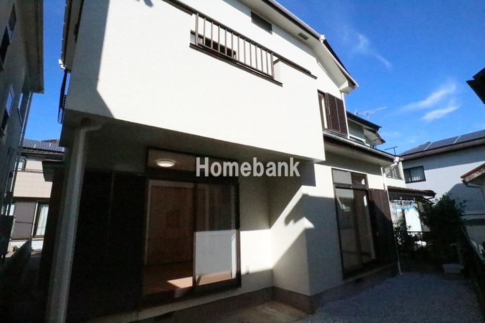 Renovated 3LDK House Near Matoba Station - Photo 1