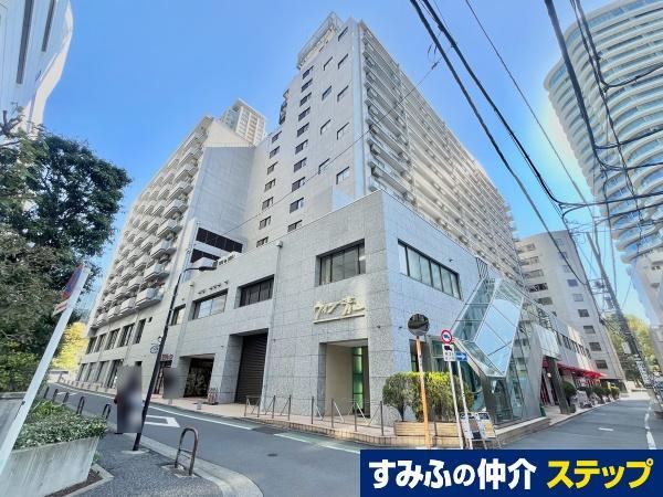 1K apartment in Minato Ward, Tokyo - Photo 1