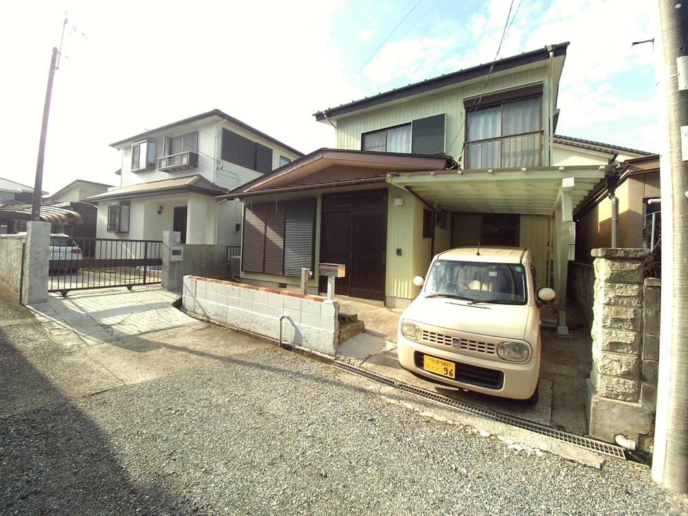 Renovated 4DK+S House Near Kazusa-Murakami Station - Photo 1