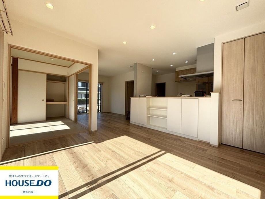 Eco-Friendly 4LDK Bungalow in Koga - Photo 1