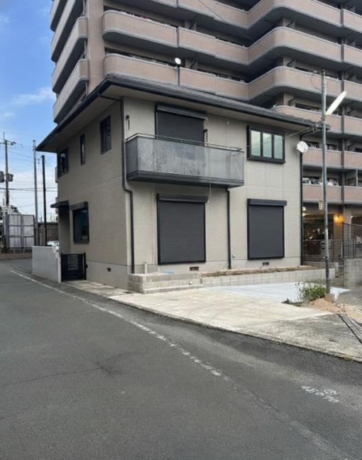 Charming 5LDK Home Near Schools in Kumamoto - Photo 1