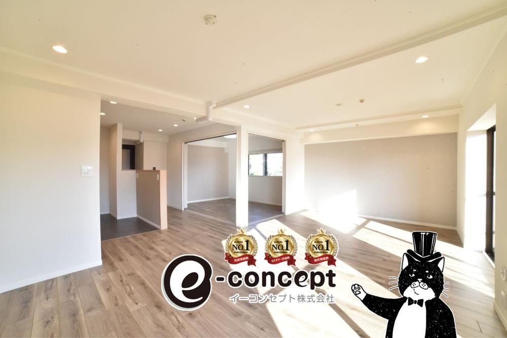 Renovated 2LDK+S Apartment in Miyagino Ward - Photo 1