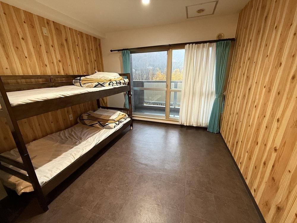 studio apartment in Minami Ward, Sapporo, Hokkaido - Photo 1