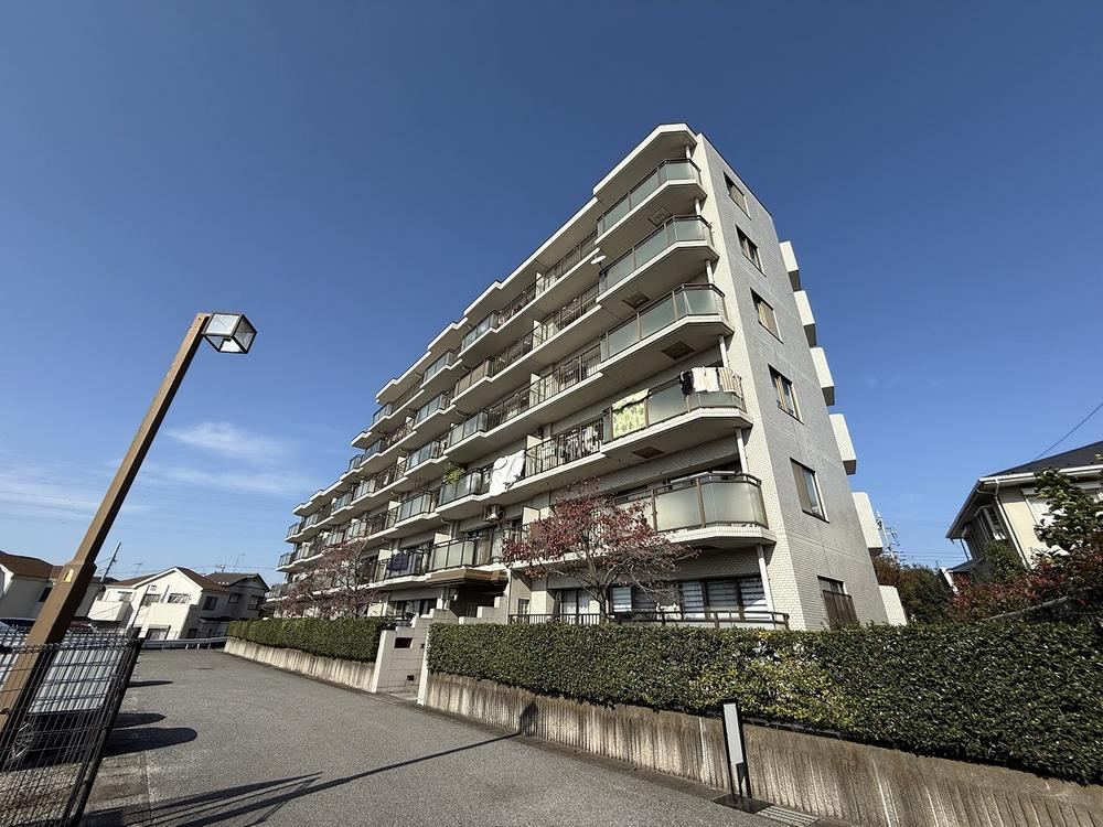4LDK+S apartment in Wakaba Ward, Chiba - Photo 1