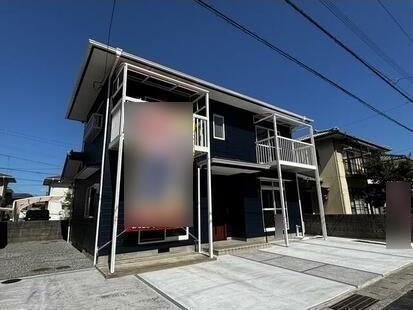 Renovated 3LDK Detached House in Beppu, Matsuyama - Photo 1