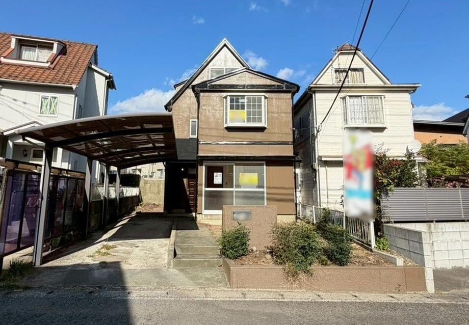 Renovated 3LDK Detached House in Yokoo - Photo 1