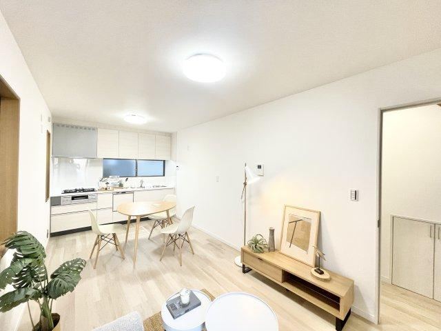 Renovated 4LDK Detached House Near Tsujido Station - Photo 1