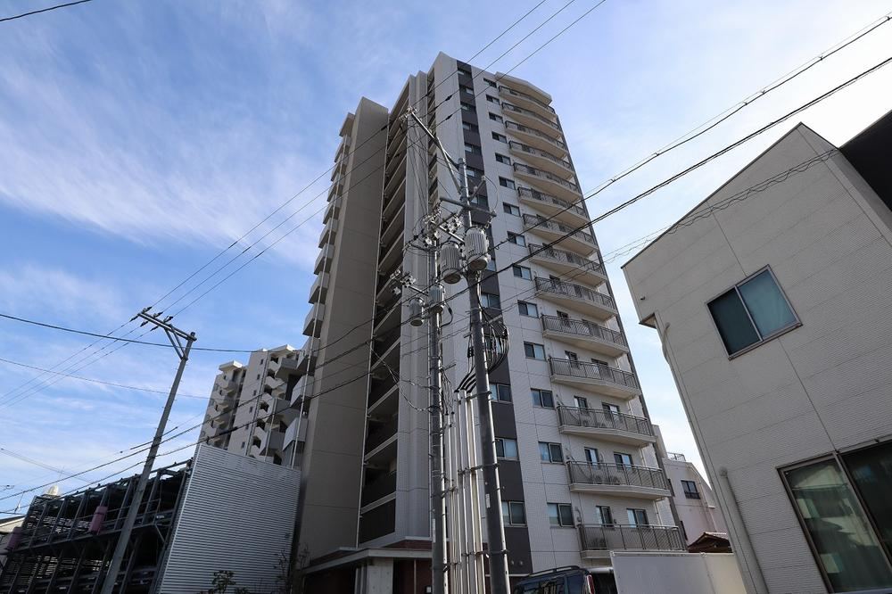 3LDK apartment in Kure, Hiroshima - Photo 1