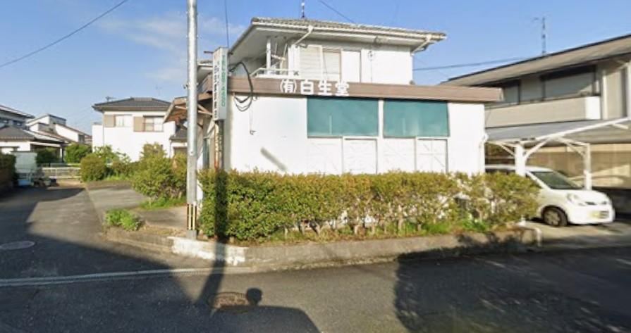 Spacious 5LDK House in Quiet Residential Area - Photo 1