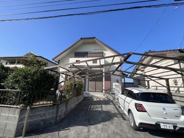 Storage-Friendly 3LDK House in Takehara, Kumamoto - Photo 1