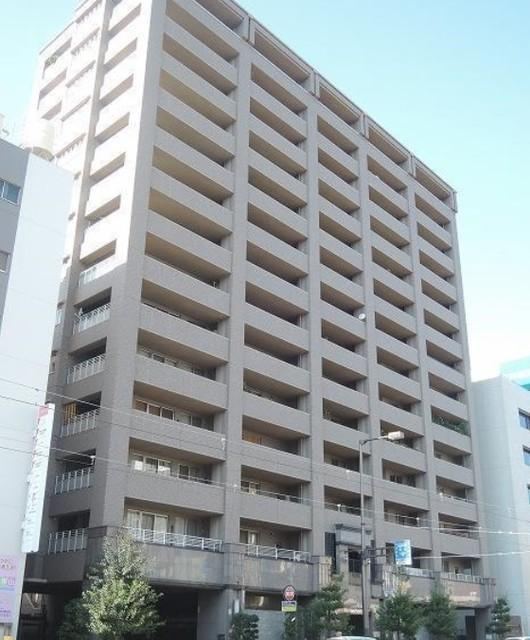 3LDK apartment in Matsuyama, Ehime - Photo 1