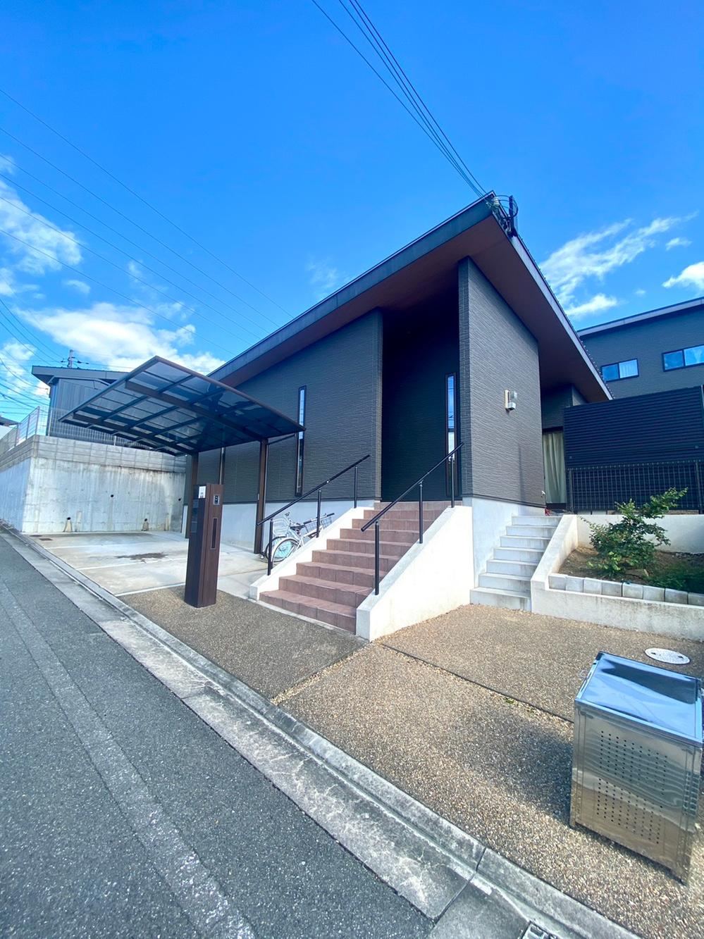 Beautiful 3LDK Detached House with Garden in Kizugawa - Photo 1
