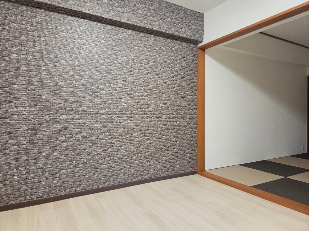 3LDK apartment in Nishi Ward, Hiroshima - Photo 1