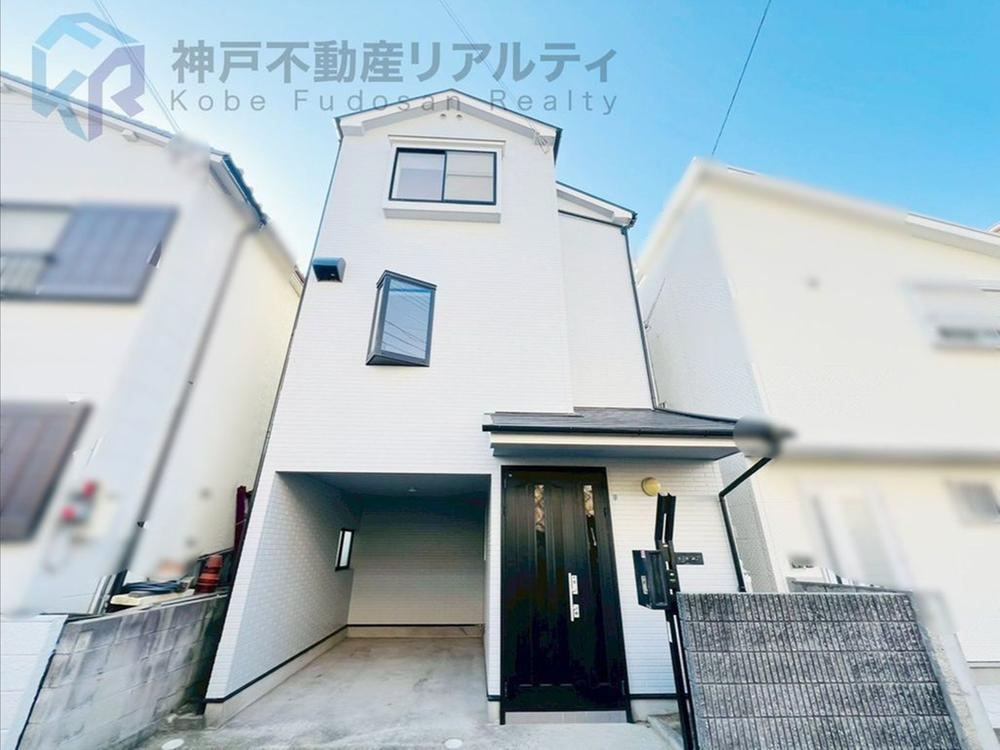 Renovated 4LDK House with Ocean View in Miyamadai - Photo 1