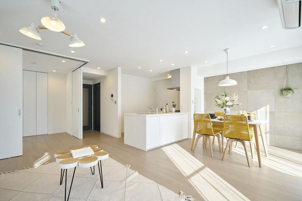 Conveniently Located 3LDK Apartment in Nakahara - Photo 1