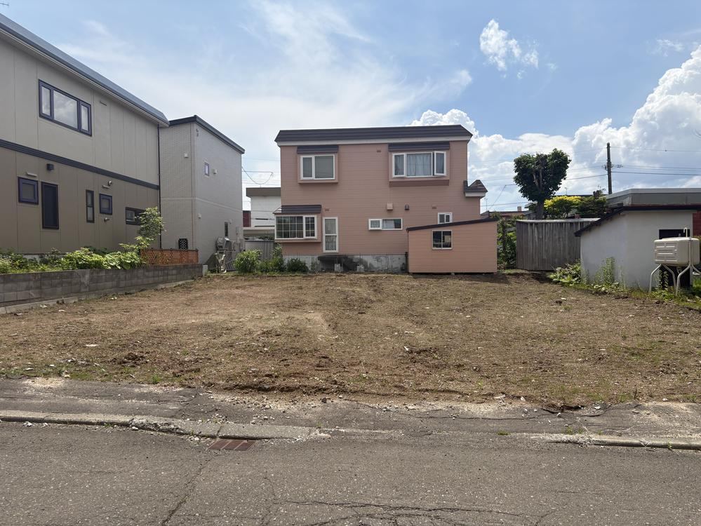 264 m² land in Atsubetsu Ward, Sapporo, Hokkaido - Photo 1