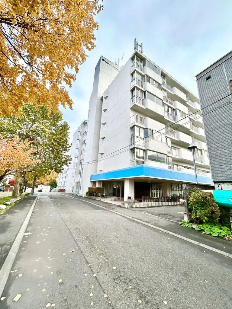 2LDK apartment in Toyohira Ward, Sapporo, Hokkaido - Photo 1