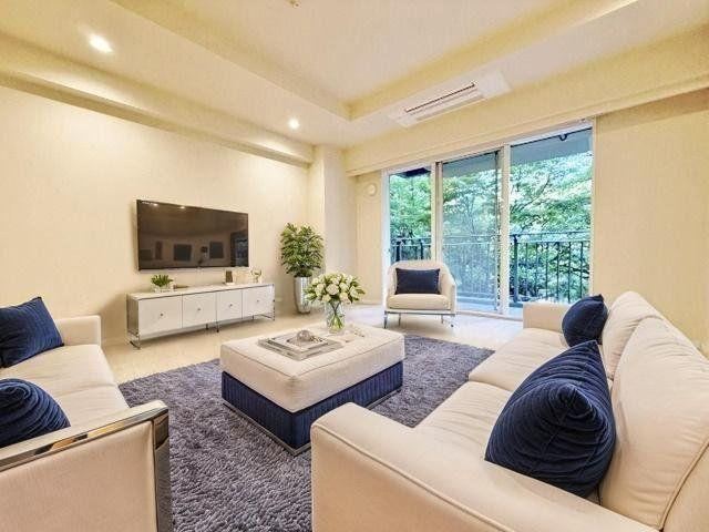 1LDK apartment in Shibuya Ward, Tokyo - Photo 1