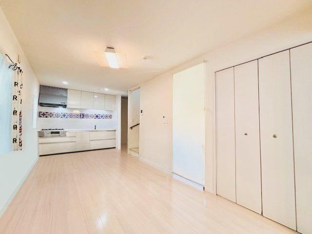 Bright 3LDK House in Kawasaki - Photo 1