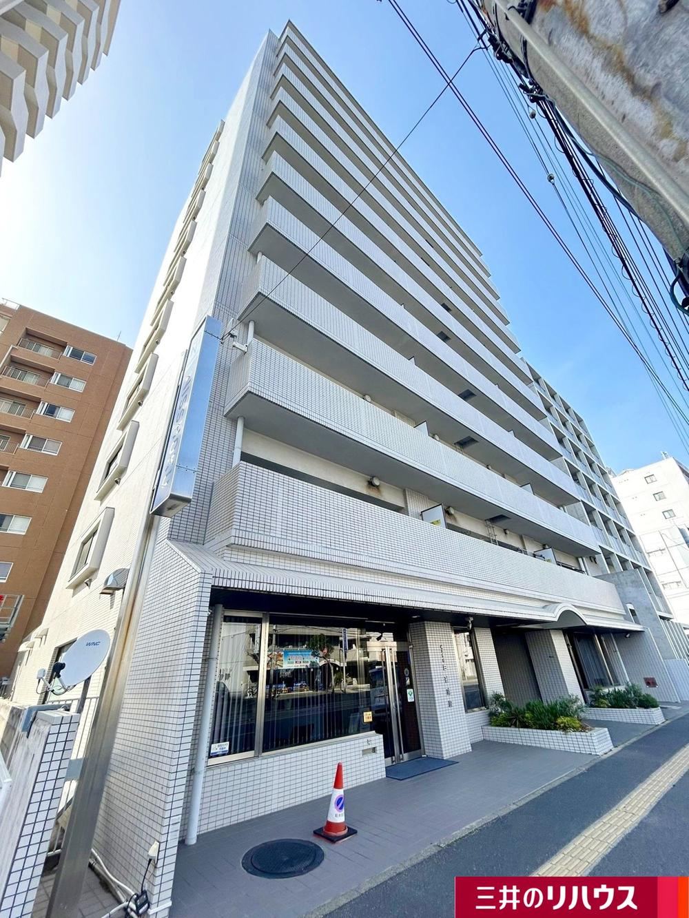 3LDK apartment in Naka Ward, Hiroshima - Photo 1