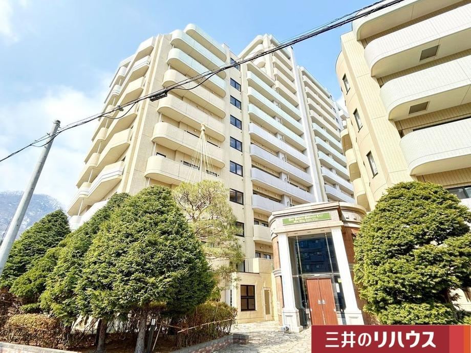 3LDK apartment in Chuo Ward, Sapporo, Hokkaido - Photo 1